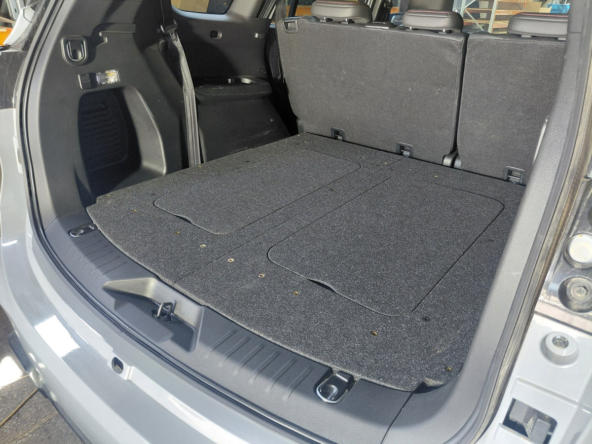 Isuzu MU-X INFINITY False Floor System service access