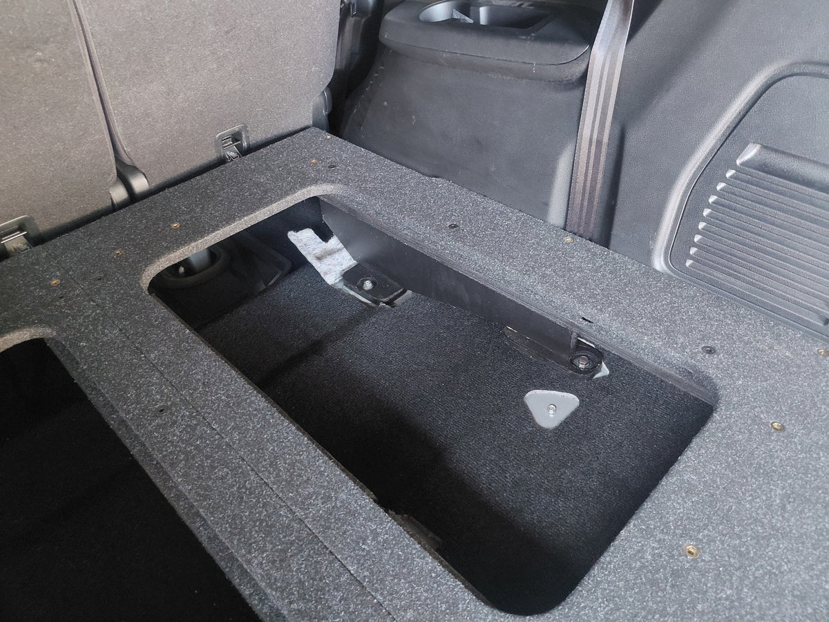 Isuzu MU-X INFINITY False Floor System underfloor access